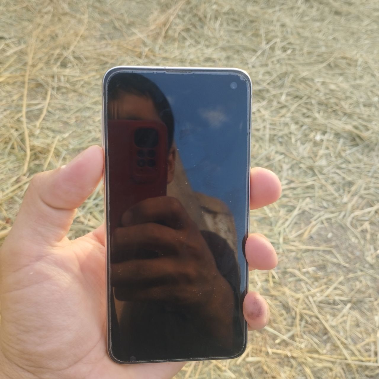Samsung s10e idial tiniq usta koʻrmagan. Toza telefon