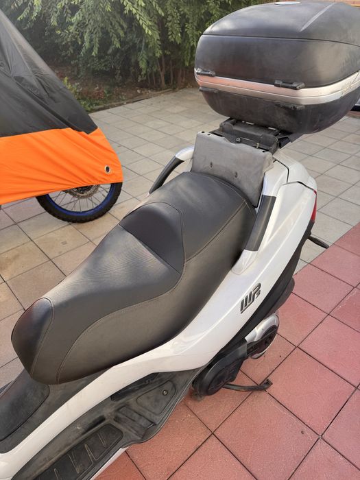Piaggio Mp3 500 (cat B)