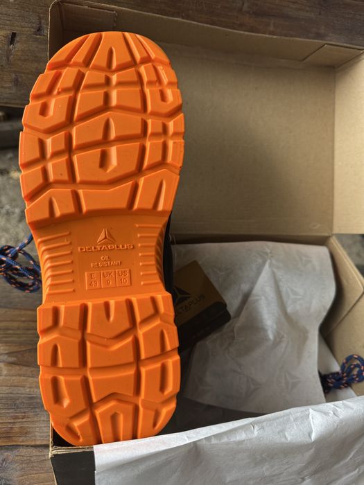 Bocanci protectie nr 43 noi