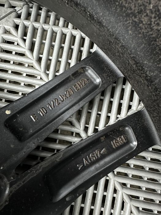 Roti Iarna Jante BMW Style 742M X5/X6 G05 G06 295/35/21 NOI