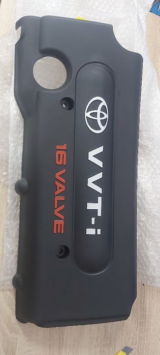 Продам крышку двигателя