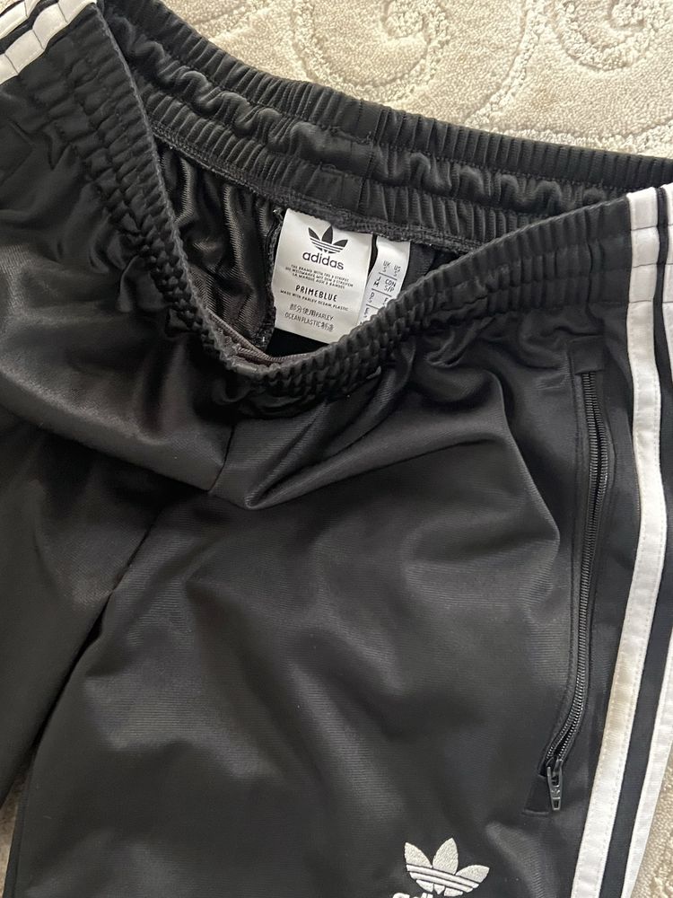 Pantaloni Adidas Originals