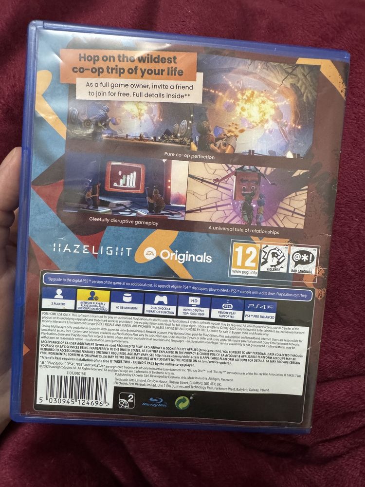 Игра на плейстейшен It takes two