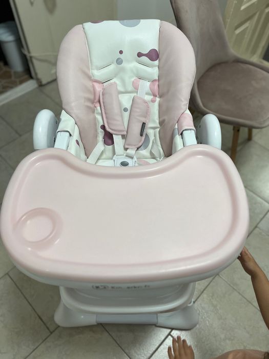 Scaun de masă bebe kinderkraft