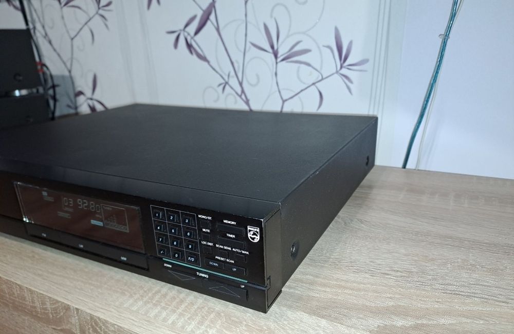 Tuner Philips FT880 perfect functional, aspect bun