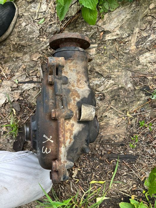 Grup fata bmw x3 e83 2.0 diesel 150 cai  raport  3.07 euro 3 euro 4