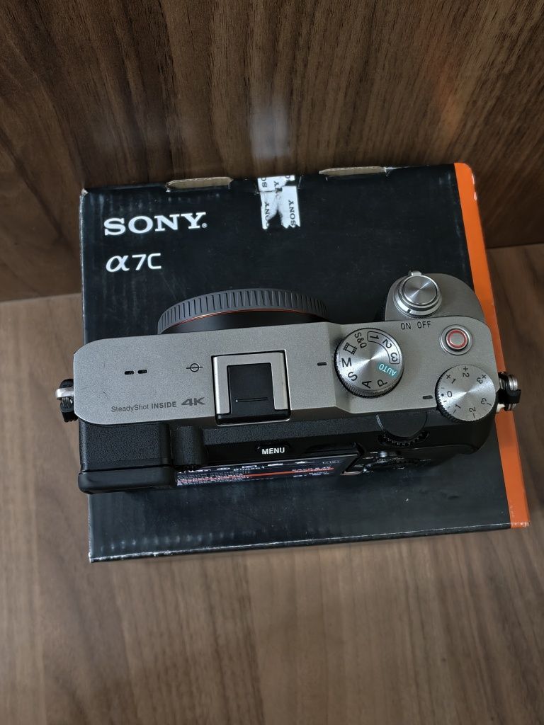 Sony A7 C Full Frame 4K
В о
