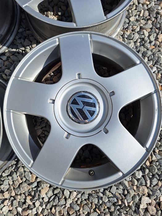 5x100.15цола.6j ET38. Оригинални VW.