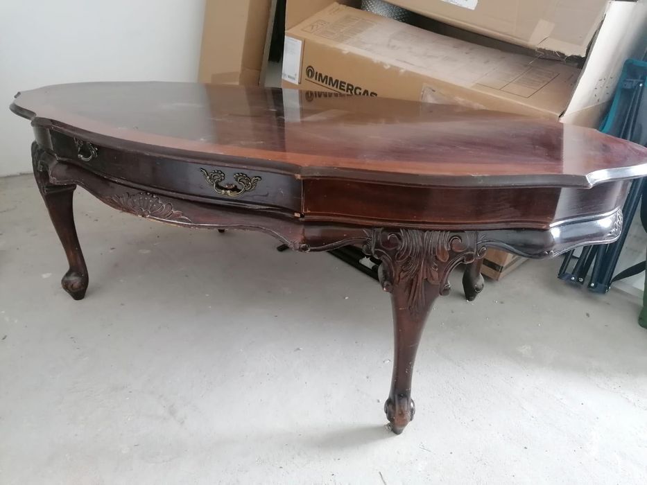 Măsuță cafea vintage, lacuita, stil baroc