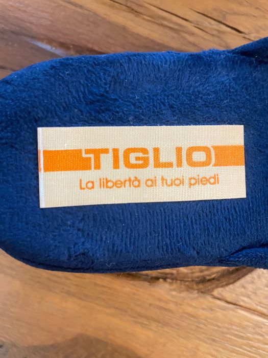 Papuci de casă italienești