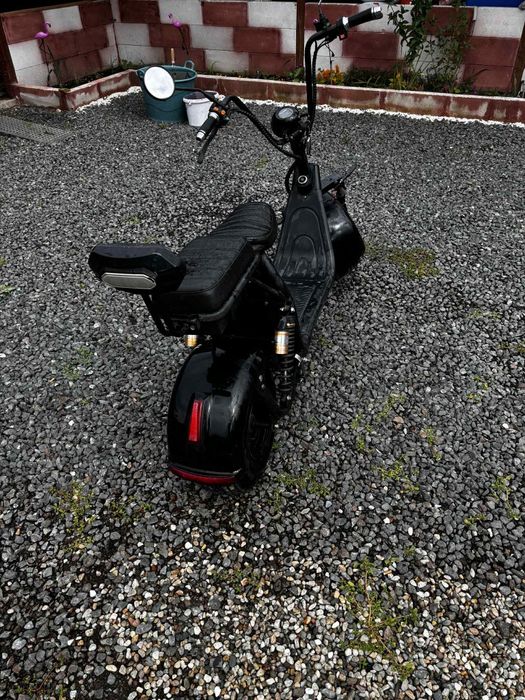 Motoreta electrică