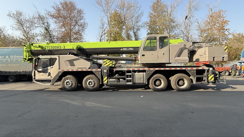 Zoomlion 50 t avtokran