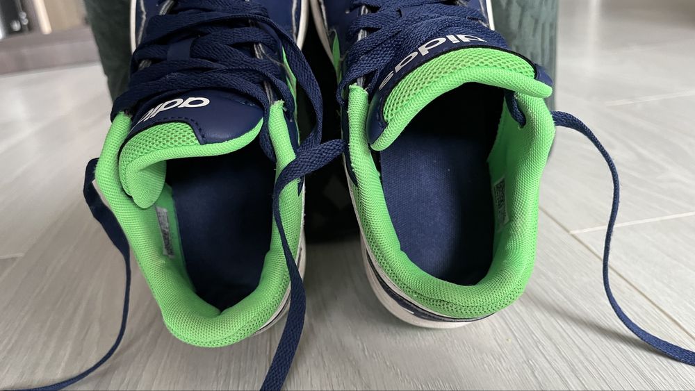 Детски маратонки Adidas 35-ти номер