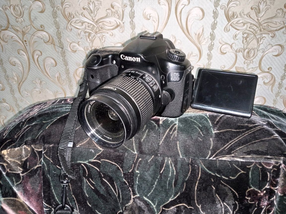 Кенон 60 д. В идеальном состоянии