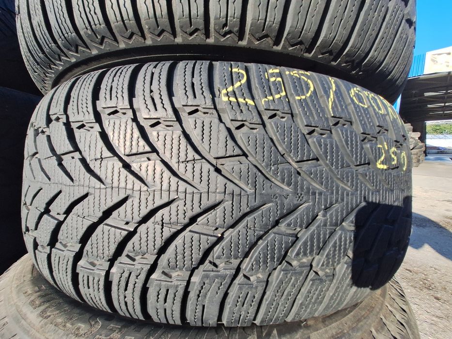 2 anvelope iarna 255/60r18 Nokian Montaj Gratuit