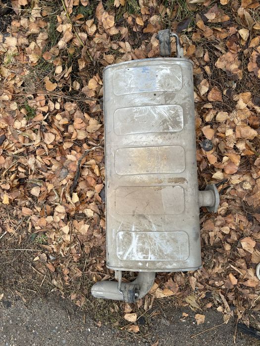 Оригинальный глушитель Kia/Hyundai SEJONG TL LM20 — отличное состояние