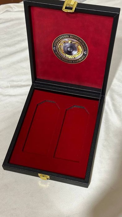 Premium futlyari na zakaz visokaya kachestva