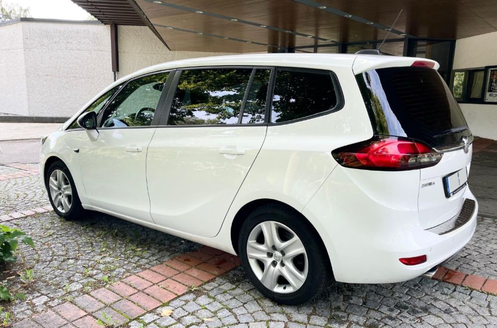 OPEL ZAFIRA 7 Locuri Euro 6
