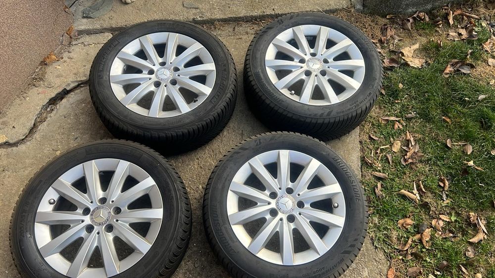Set complet roti pe 16 mercedes