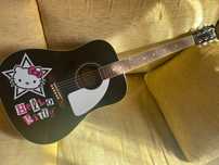 Китара Fender "Hello Kitty" акустична