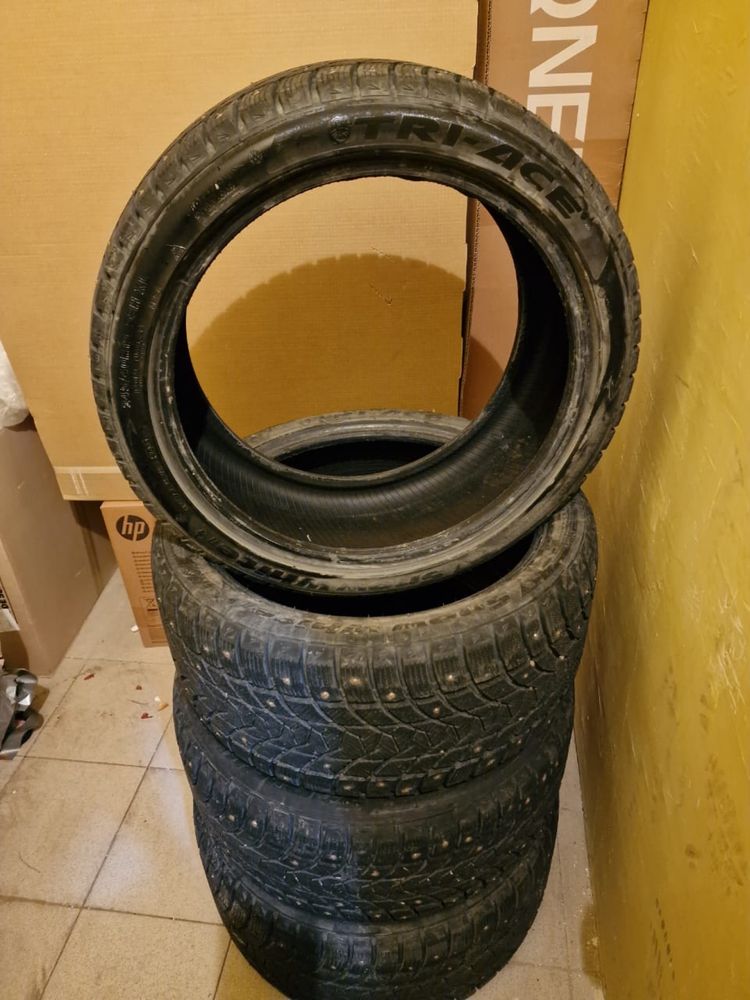 Продам зимние шины