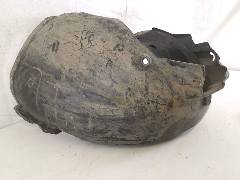 Ауди А4 Б9 / Audi A4 B9 [ - ] Оригинален преден ляв калник в добро със