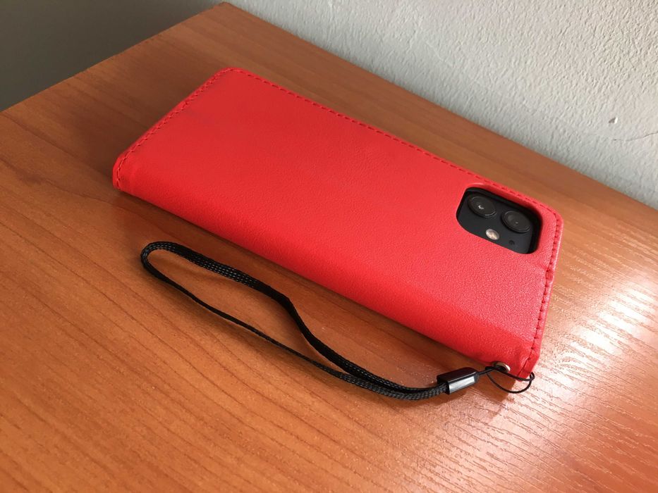 iPhone 12 Кожен Затварящ Кейс