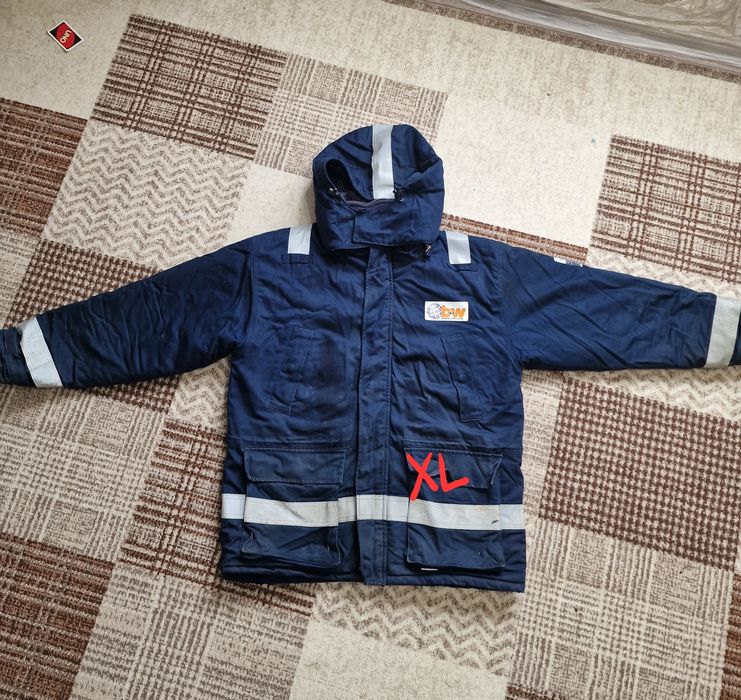 Комбинезоны бушлаты летние и зимние Б/У