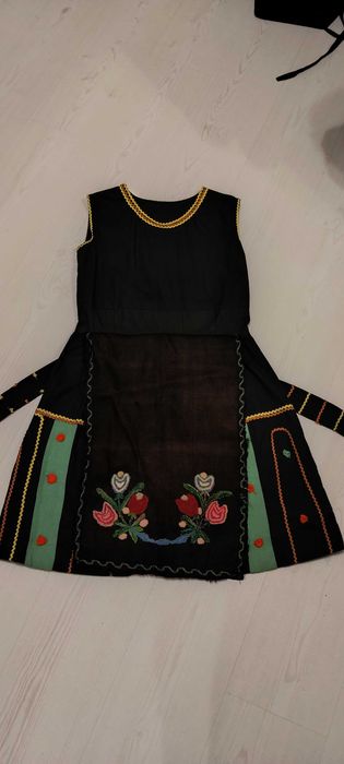 Детска старозагорска носия с опашки