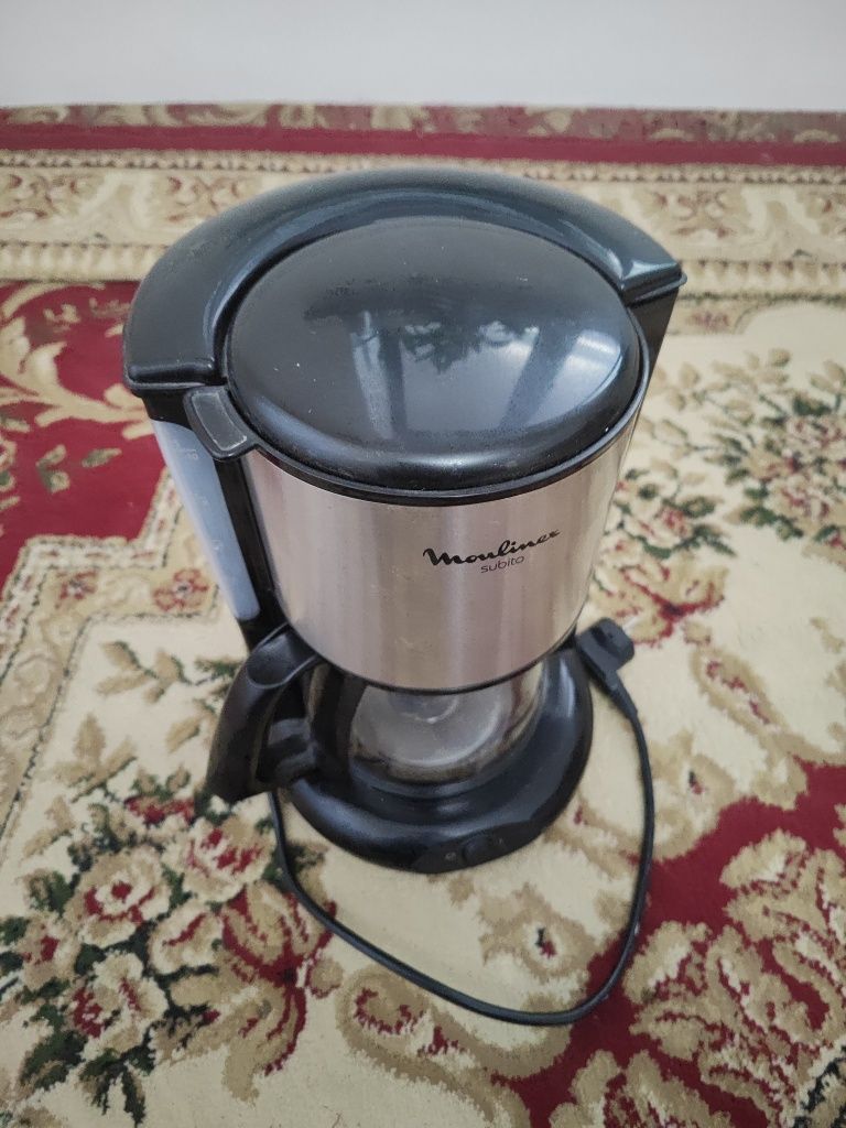 Кофеварка Moulinex FG360830, черный