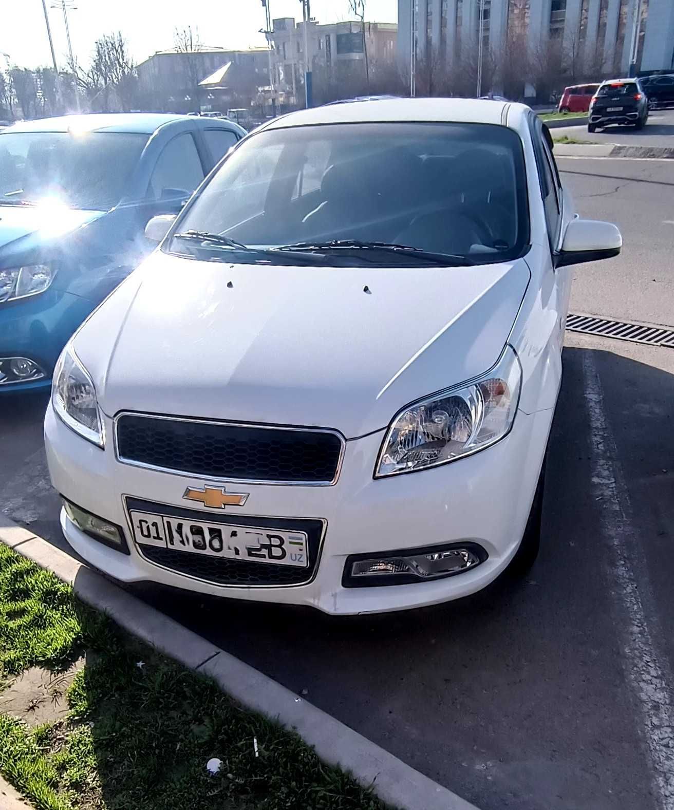 Neksiya 3  (nexia) 2 pozidsiya, 1chi qul. 107ming. 2019yil