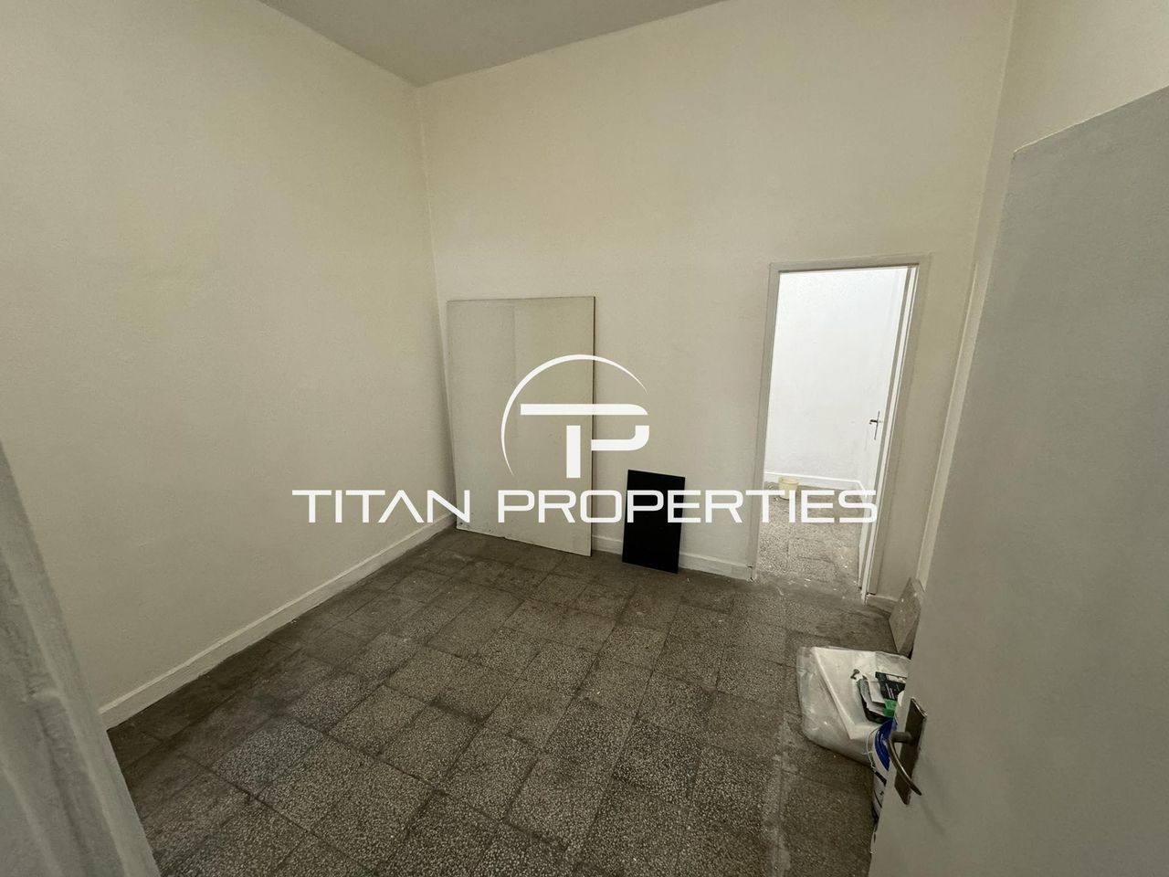 Дава се под наем Магазин в Бургас, Изгрев - 55 кв.м за 270.3 € - Снимка #4
