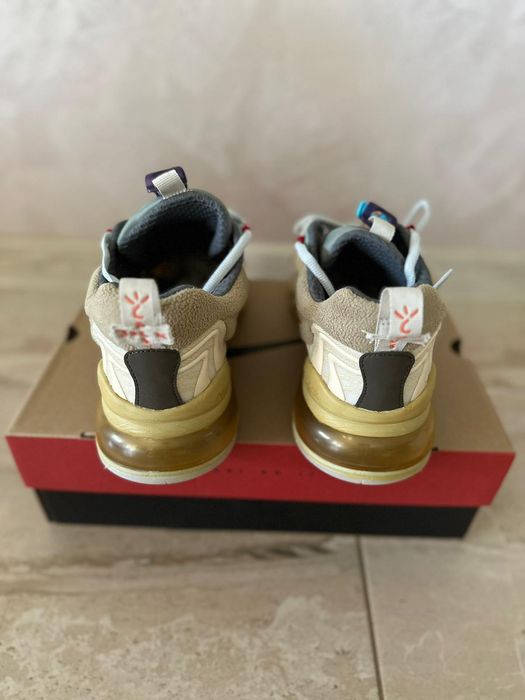 Air Max Travis Scott 270
