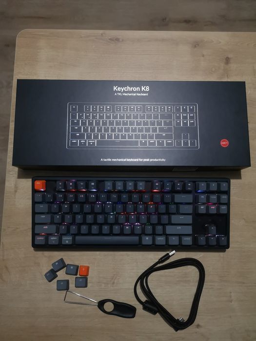 Геймърска Механична клавиатура Keychron K8 Aluminum TKL - Red Switch
