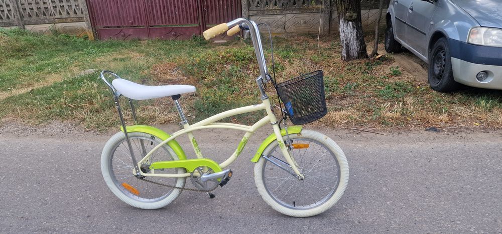 Bicicleta pegas 900 lei