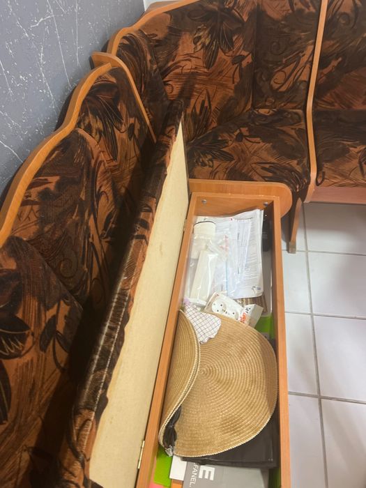 De Vinzare colțar bucătărie preț ușor negociabil