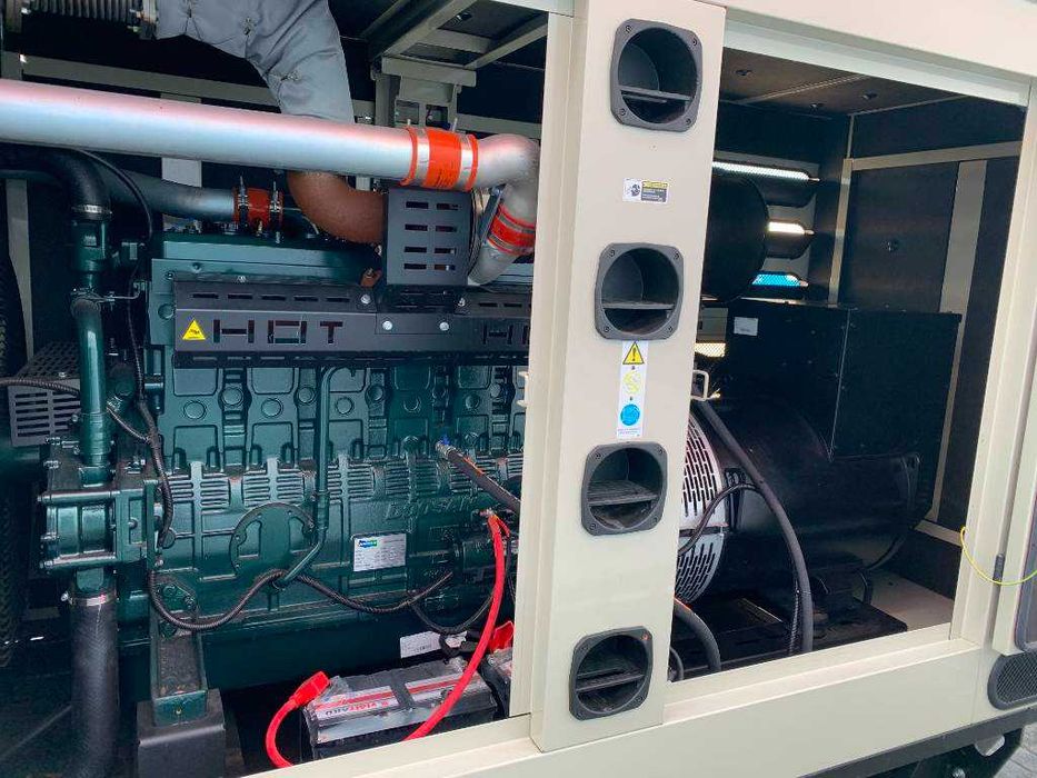 Generator Doosan 330 kva - 264 kw Nou cu garantie 5 ani