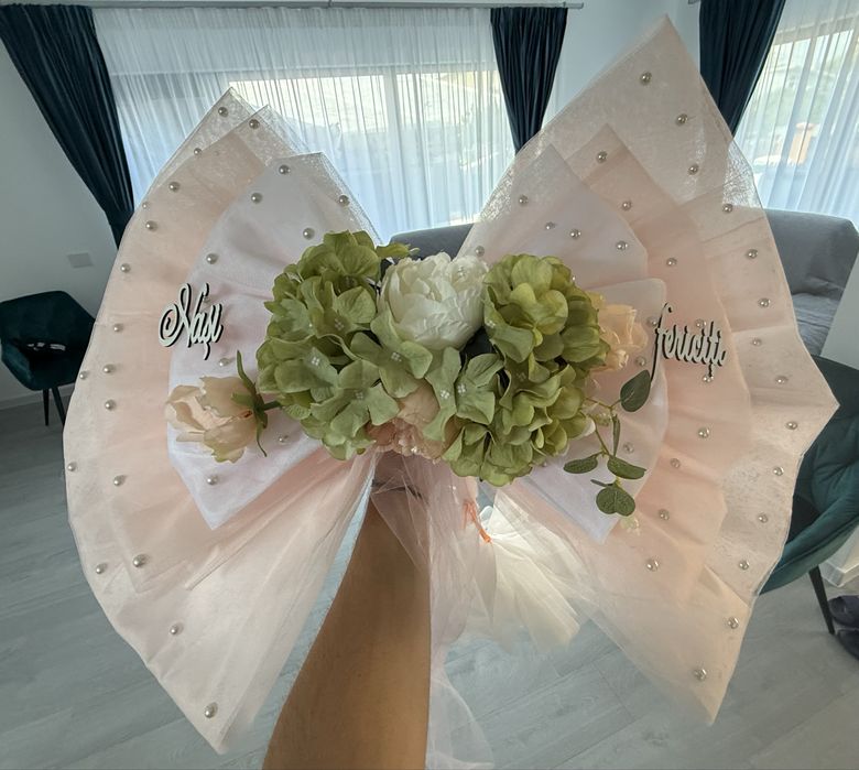 Fundă/decorațiune capotă nuntă