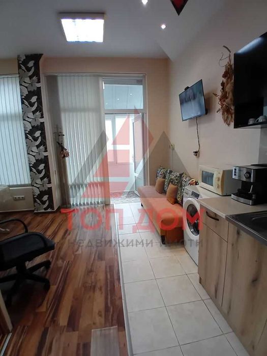 Дава се под наем Двустаен апартамент в Варна, Бриз - 45 кв.м за 459 € - Снимка #2