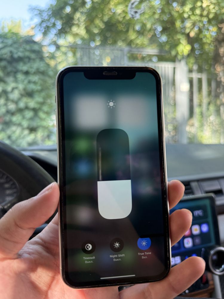 iPhone Xr в идеальном состоянии