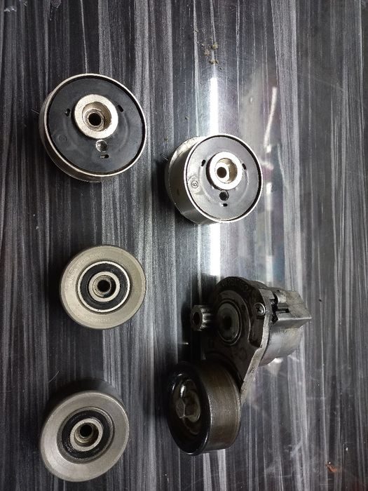 Продаю полики грм от орландо