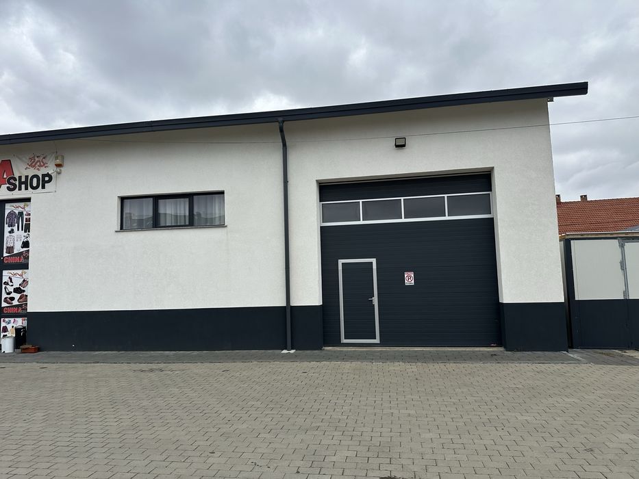 Inchiriez spatiu comercial