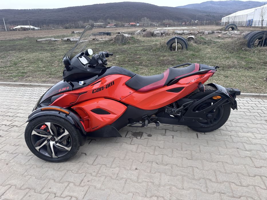 Can am Spyder RSS 1000 cmc