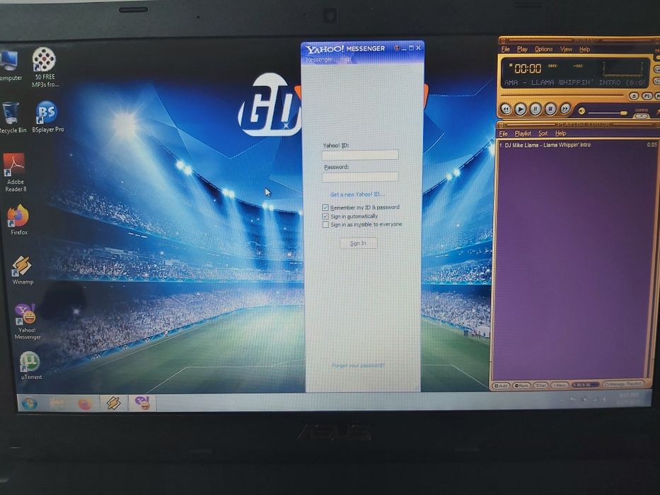Laptop Asus X501A cu încărcător