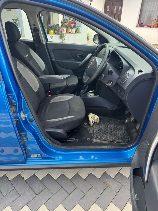 Pentru Dezmembrari sandero stepway 1.5 dci 2015