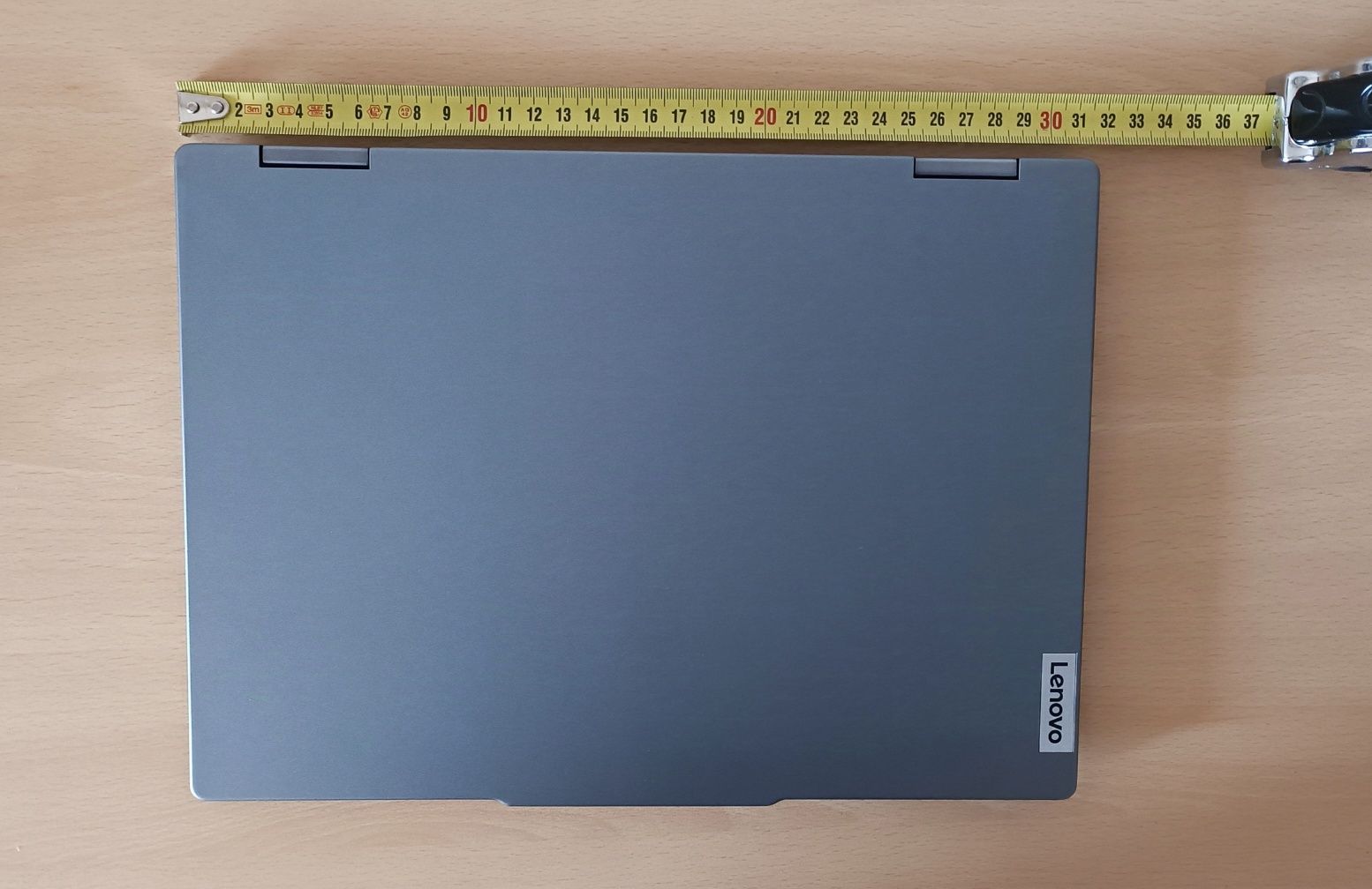 Лаптоп Lenovo IdeaPad 5 2-in-1 14AHP9,Ryzen 7 8845HS,Radeon 780m,1 TB