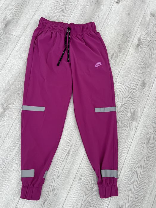 Дамско оригинално долнище на Nike