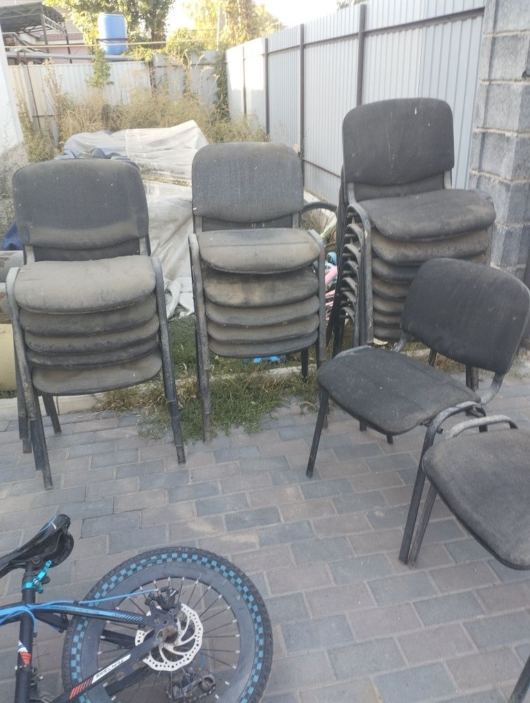 Продам бу стулья