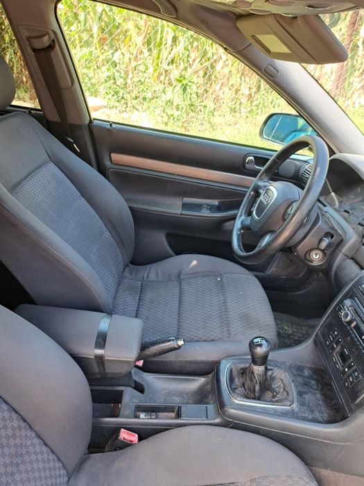 Vând Audi A4 B5 anul fabricației 2004 euro 4 ,caroserie brek.