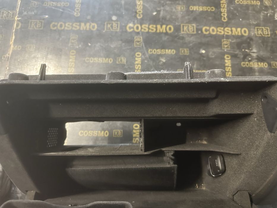 Жабка табло Audi A4 A5 b8 b8.5 ауди а4 а5 б8 б8.5